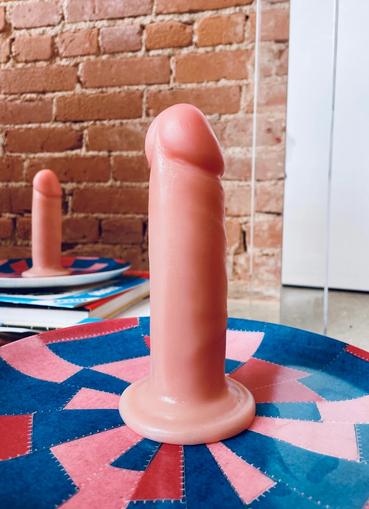 6" BARESKIN DILDO BY JOCK w/o BALLS - Light
