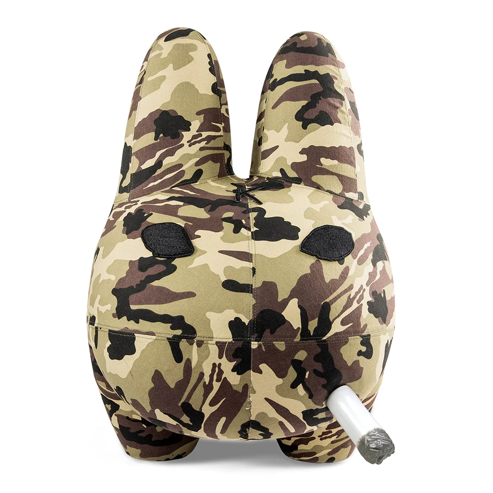 ART GIANT CAMO SMORKIN' LABBIT STOOL BY FRANK KOZIK - Image 3