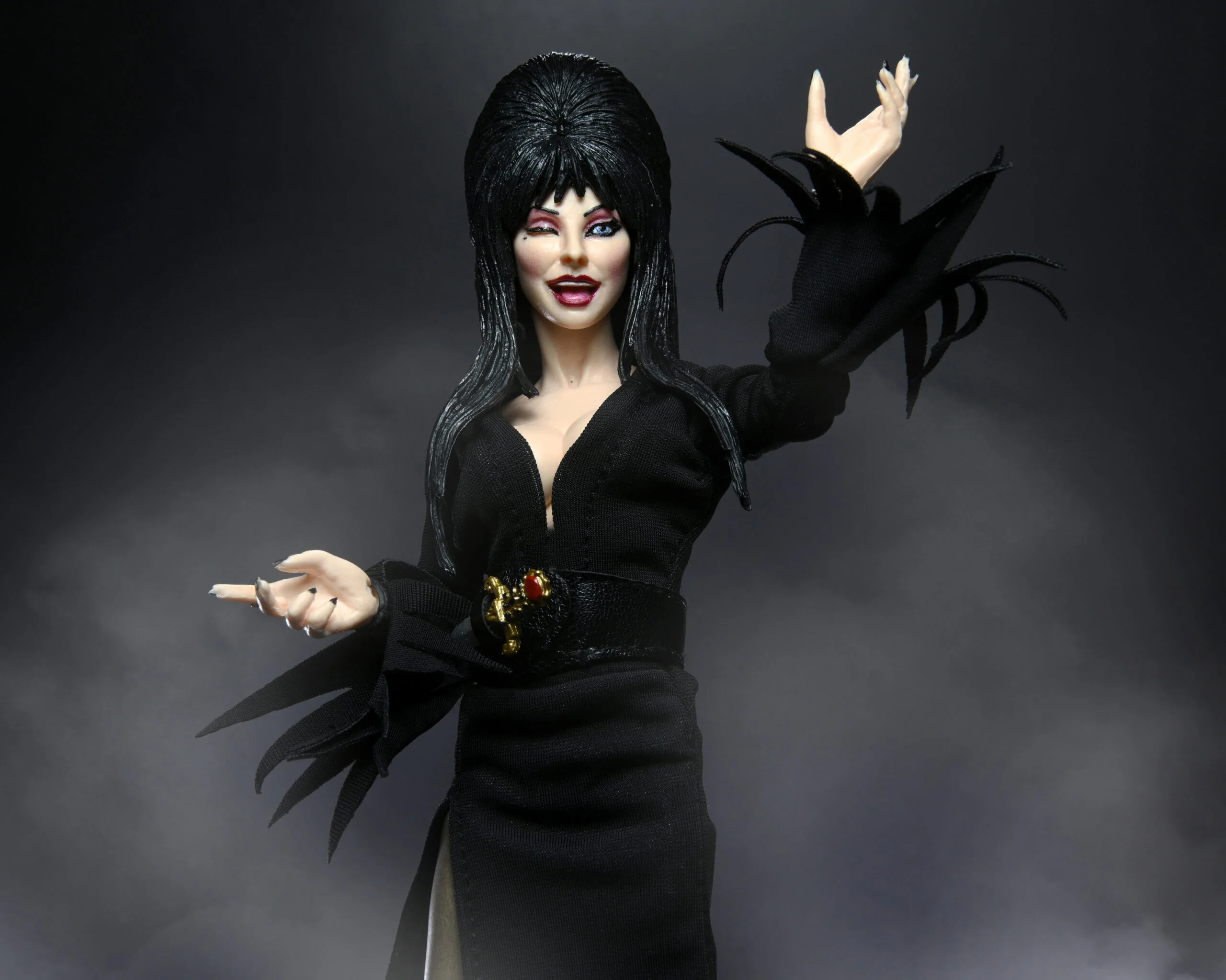 Elvira, Mistress of the dark 8" Action Figure - Image 9