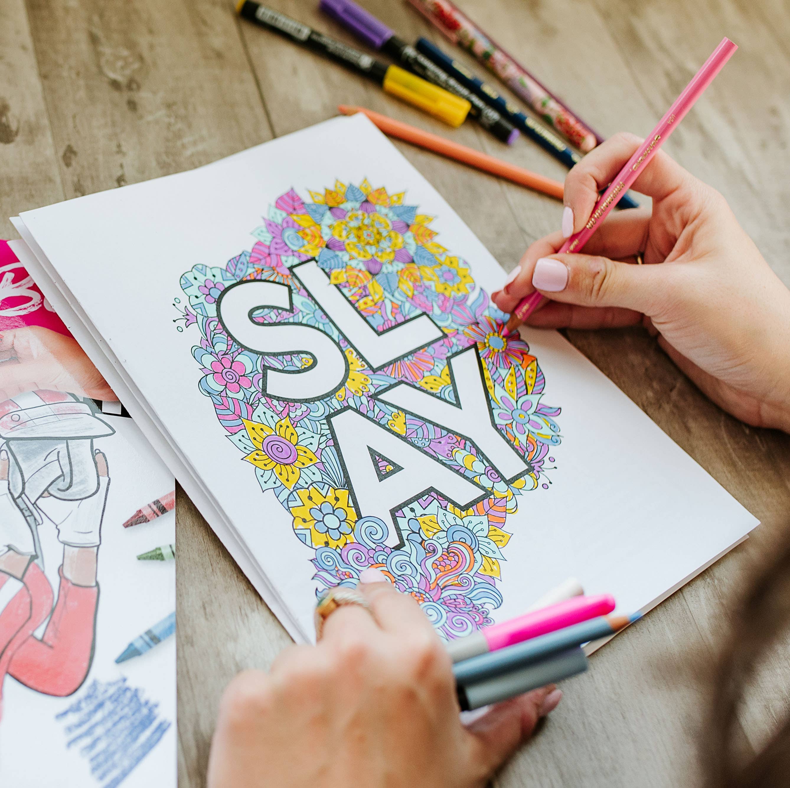 DRAG QUEEN COLORING BOOK - Image 3