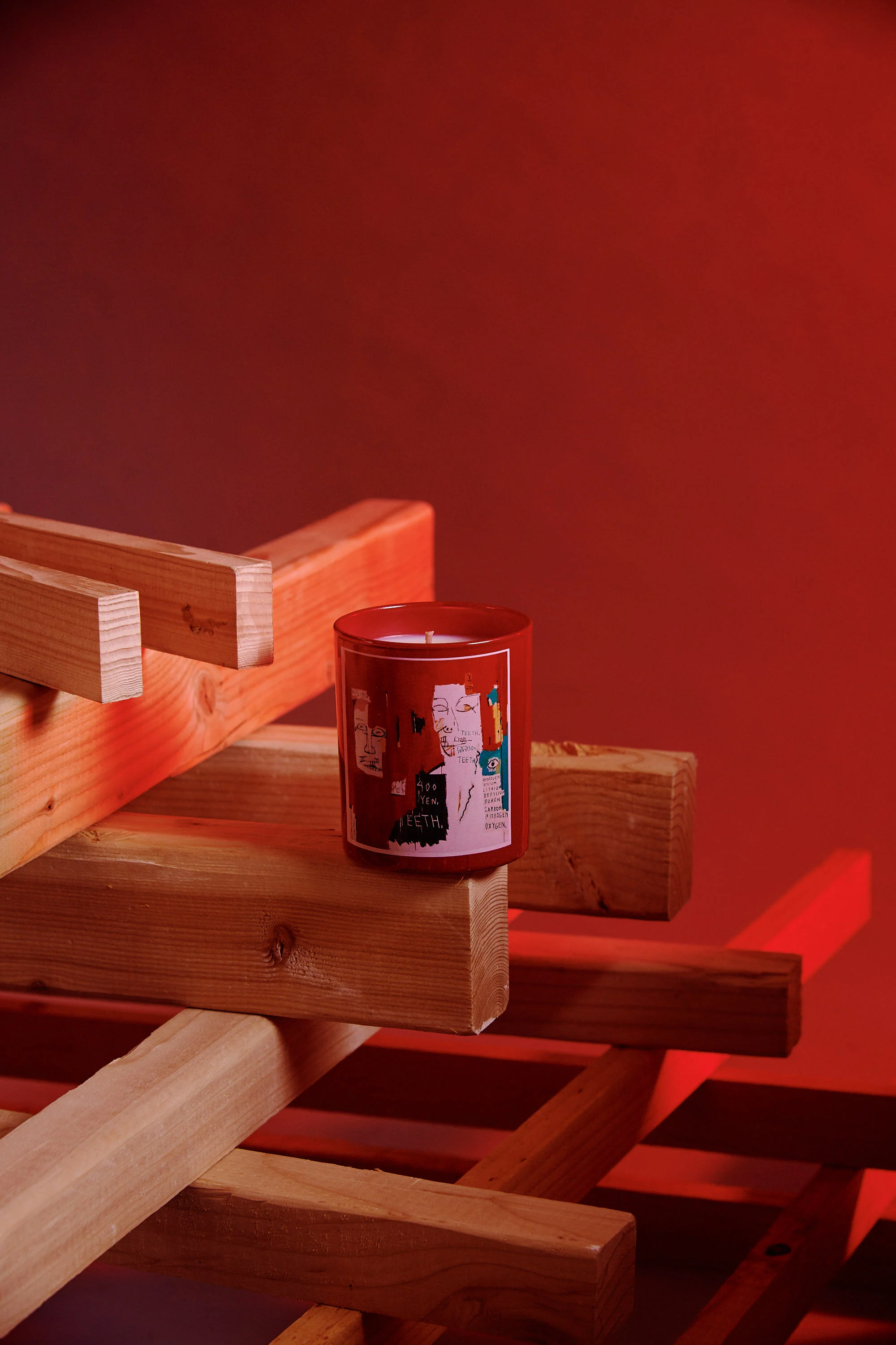 Jean-Michel basquiat RED PERFUMED CANDLE - Image 3