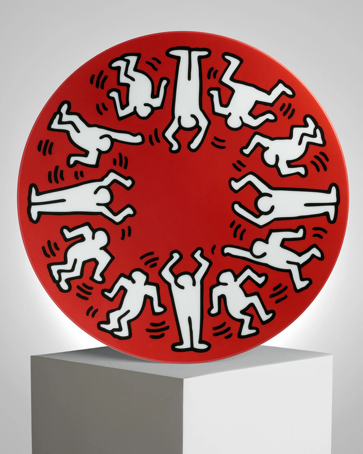 Keith Haring PORCELAIN and platinum PLATE "White on Red" - Image 13