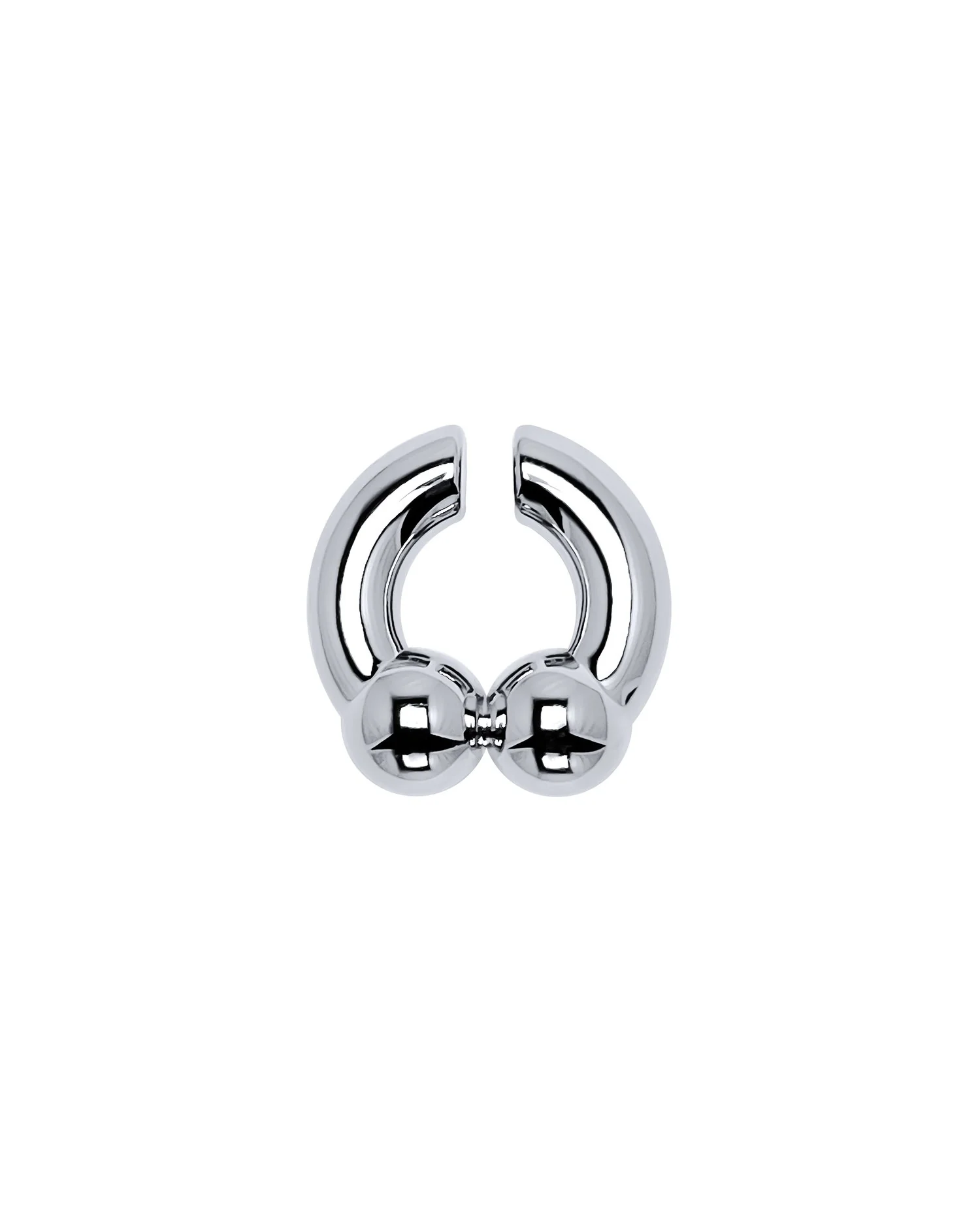 KISKA Prince Albert Ear Cuff - Image 2