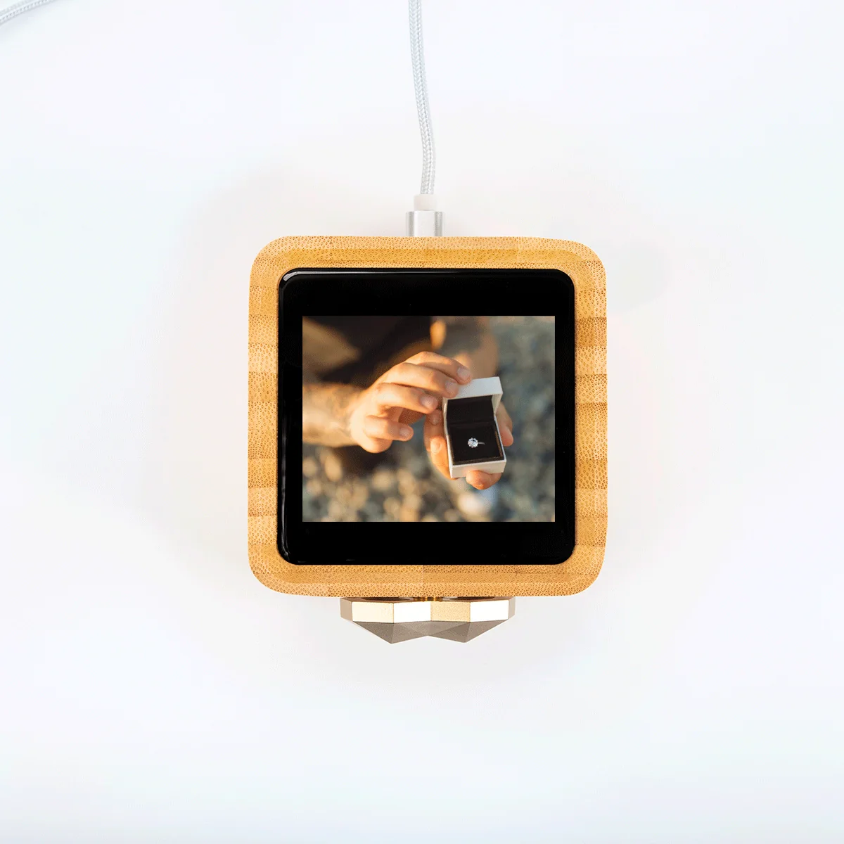 Lovebox Color & Photo - Gold Heart - Image 4