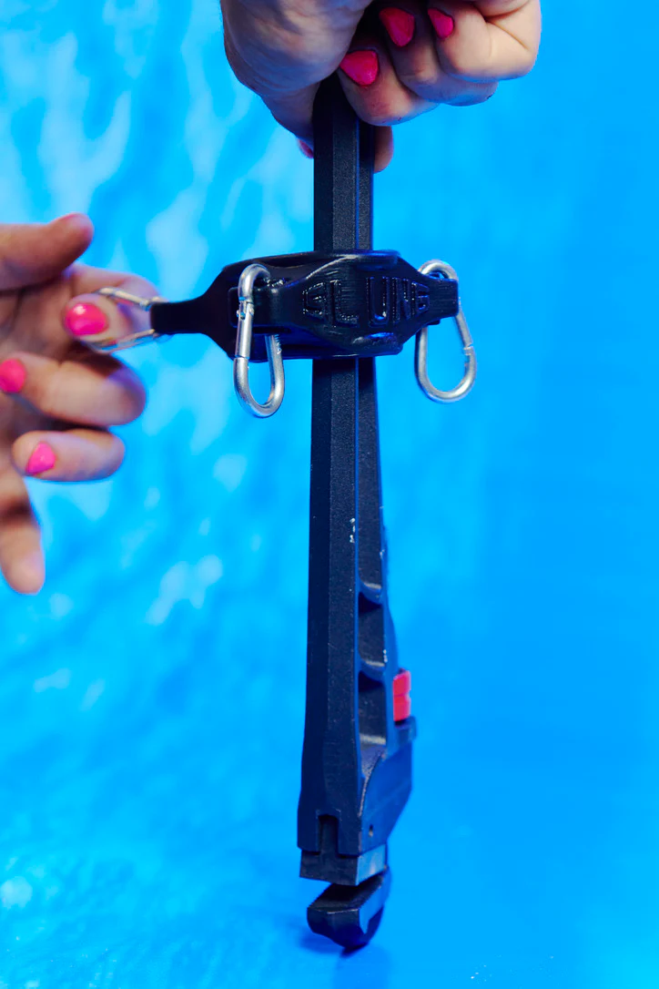 OXBALLS Slung Ballstrecher With 3 Carabiners Black - Image 3
