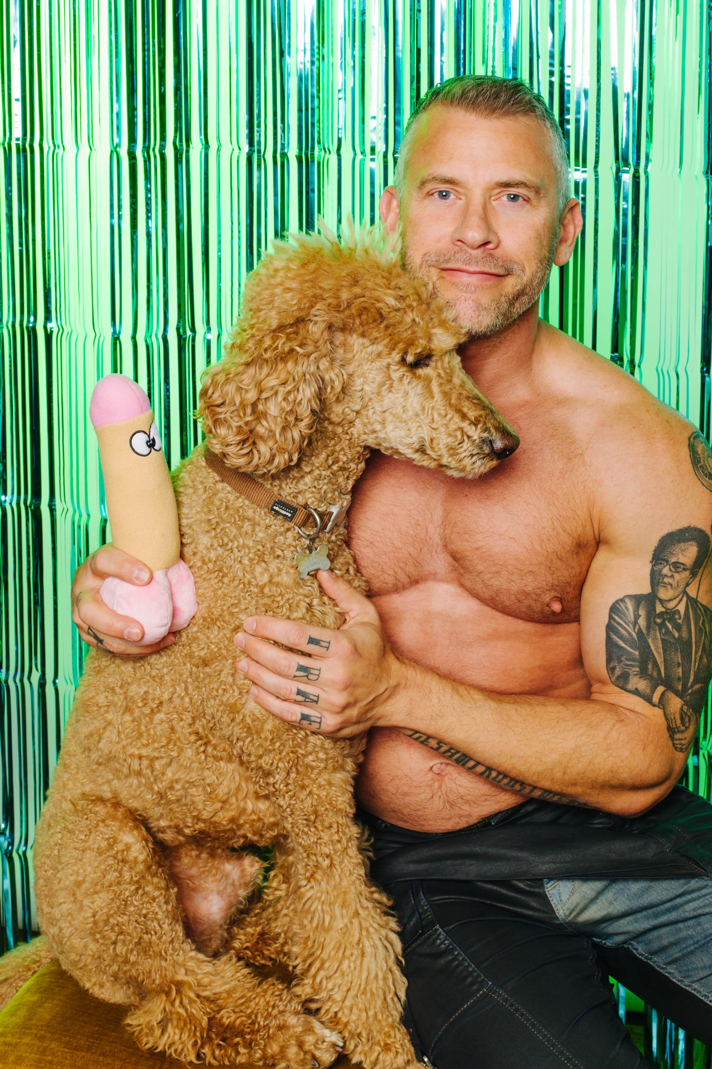XXX PUPPY TOY: Peter Woofington (Dildo) - Image 2