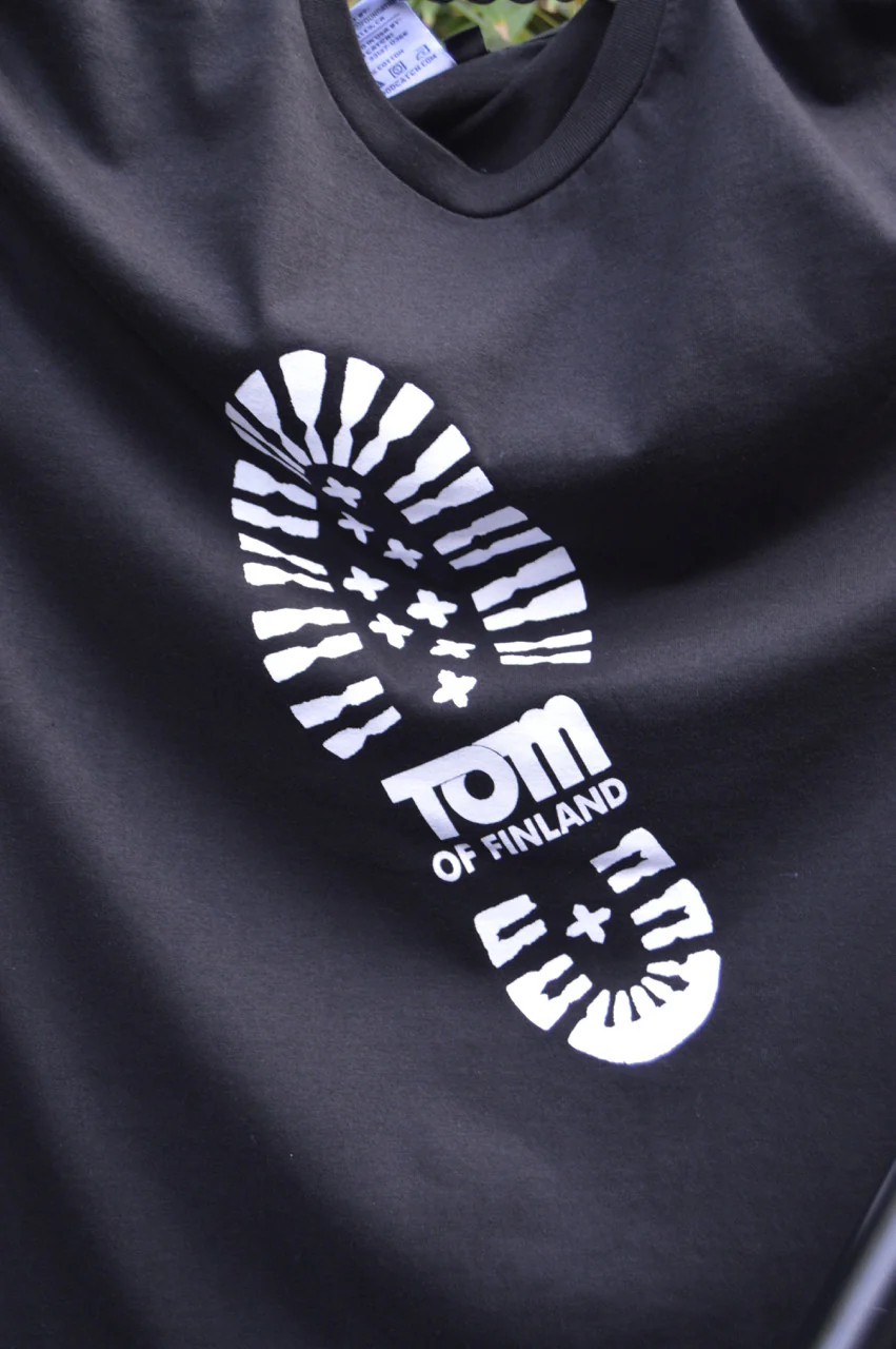 Bootprint T-Shirt - Image 4