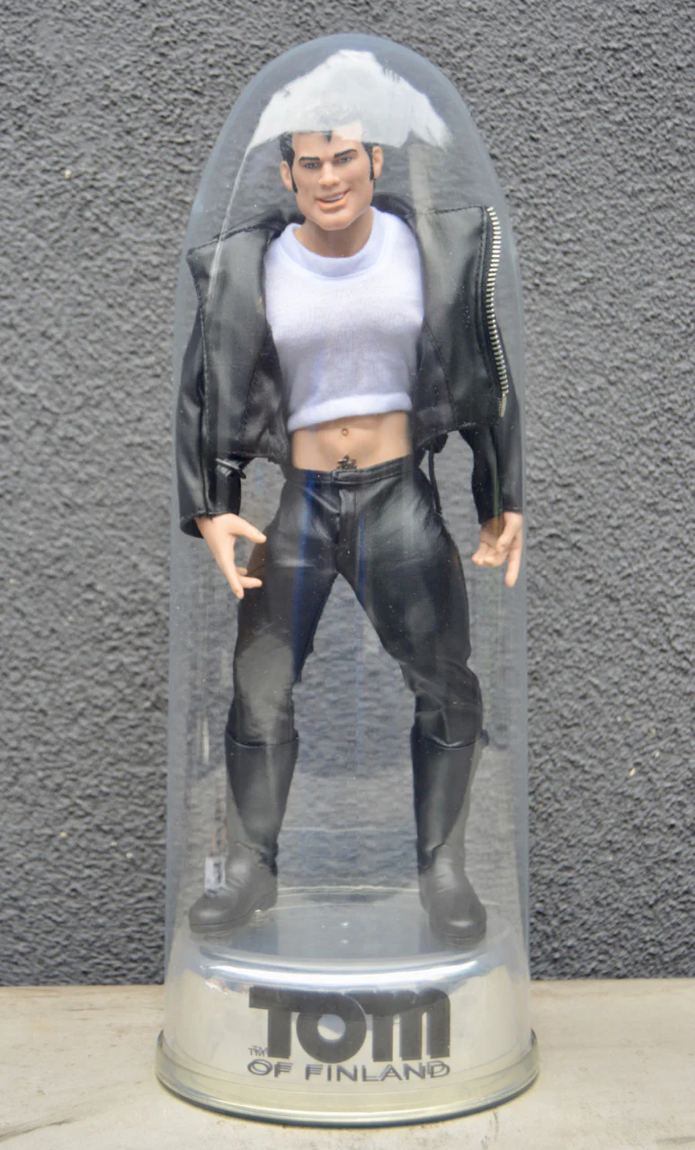 Tom of Finland Action Figure with Interchangeable Parts - Image 10