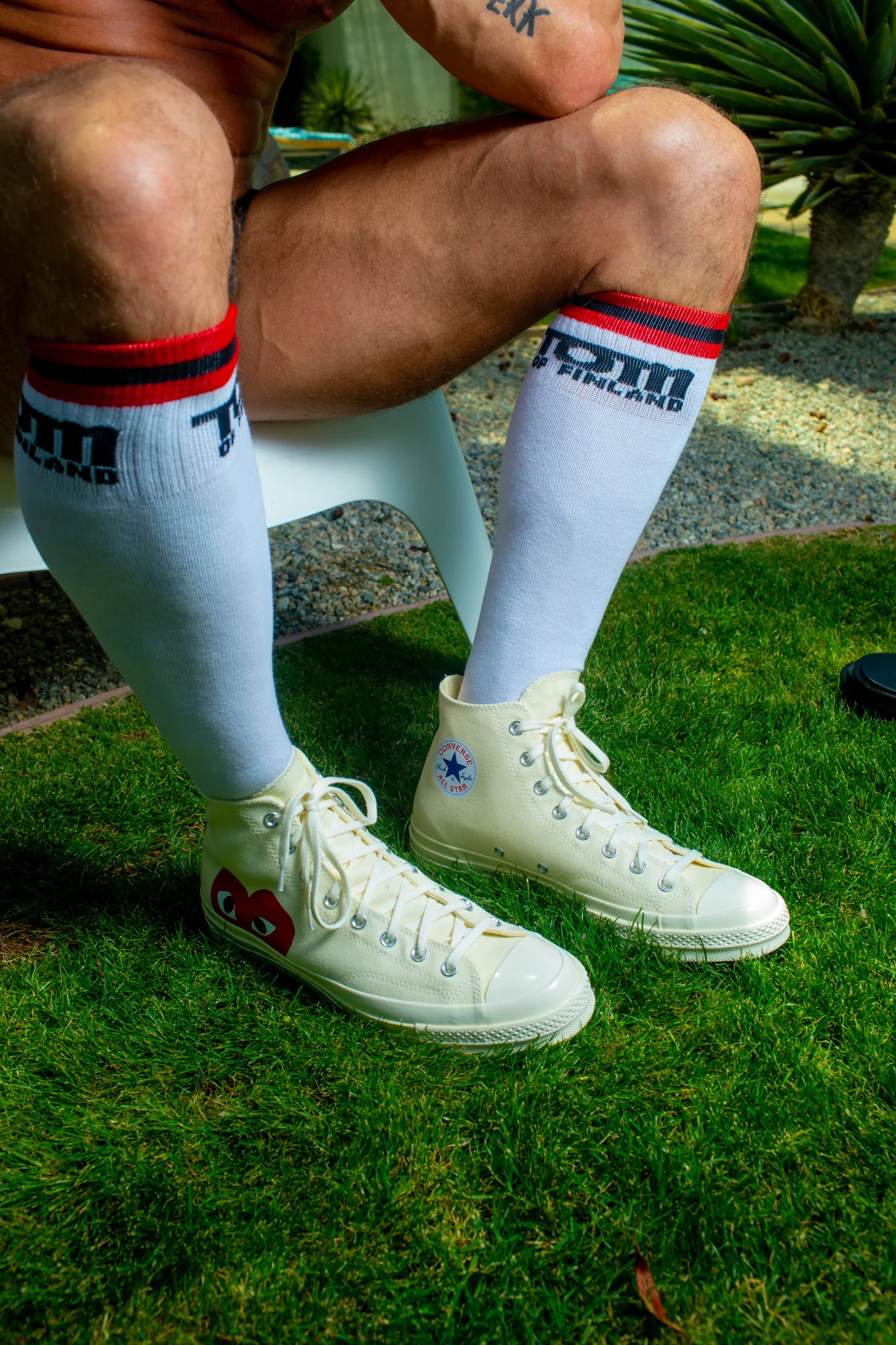 TOM OF FINLAND KNEE HIGH WHITE LOGO SOCKS - Image 3