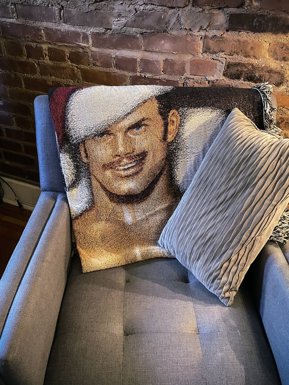 Tom of Finland Sexy Santa Woven Blanket - Image 7