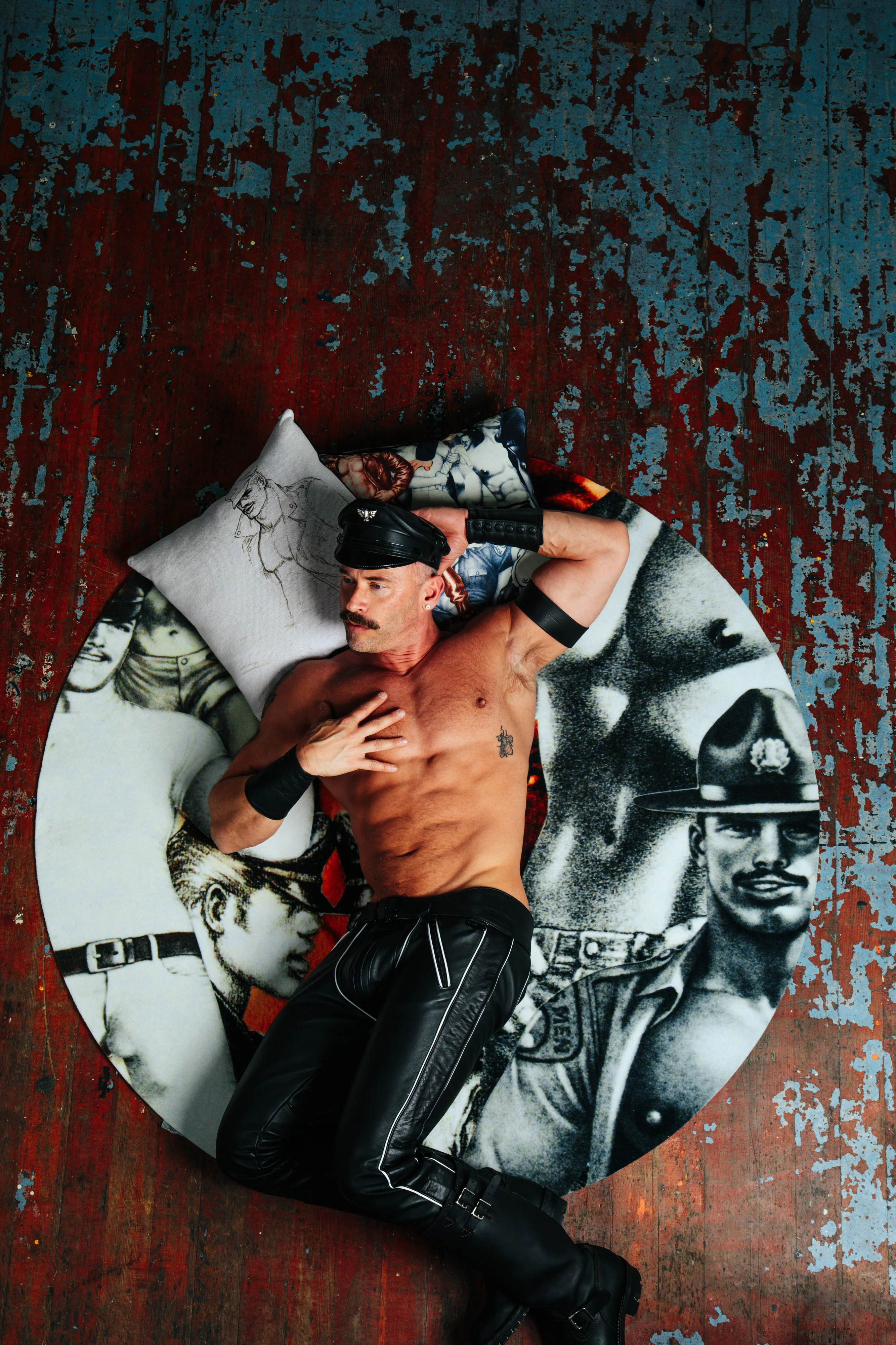 Tom of Finland x HENZEL STUDIO rug, Untitled #2 - Image 7