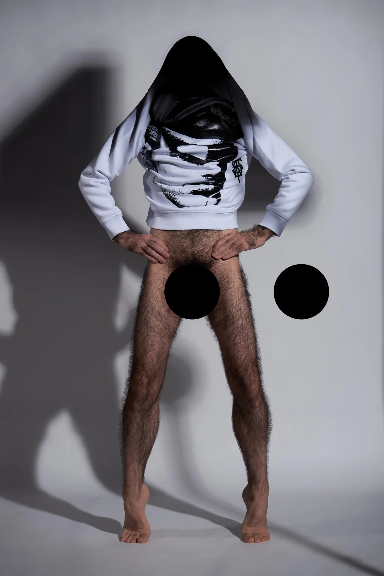 TOM OF FINLAND x WE ARE SPASTOR BIKER HEAD SWEATSHIRT - WHITE - Image 16