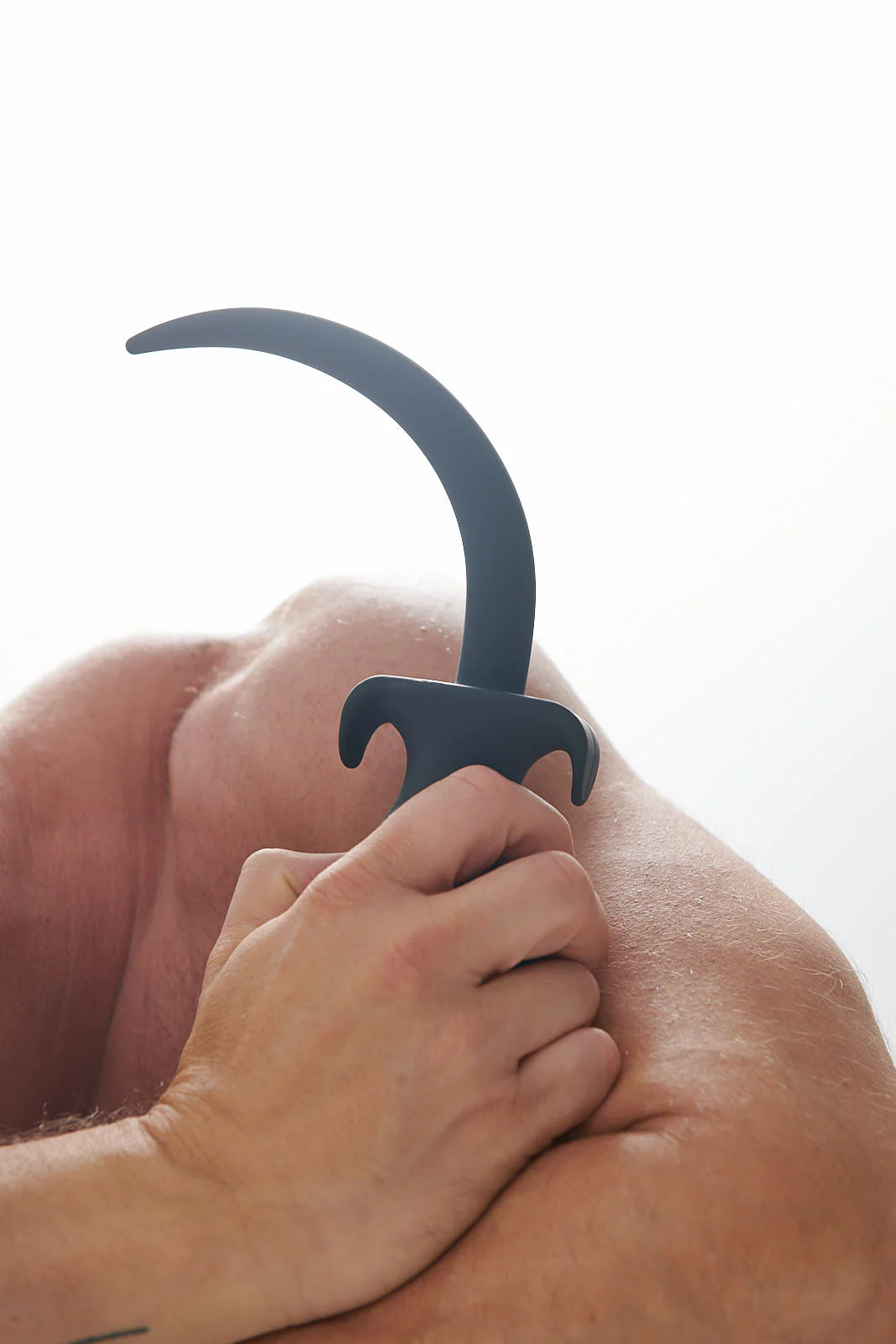 Woof XL Silicone Puppy Tail butt plug - Image 6